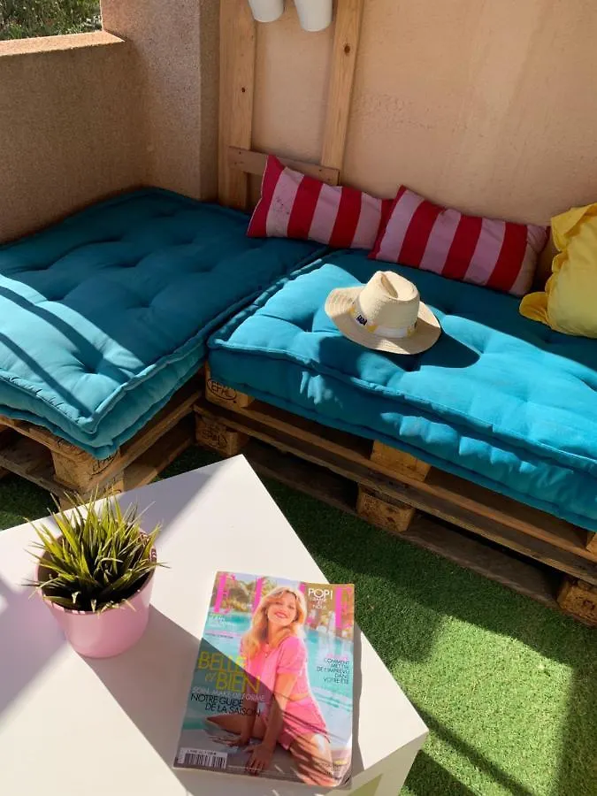 Studio Climatise Avec Wifi Au Calme Sur Le Port. Hyères